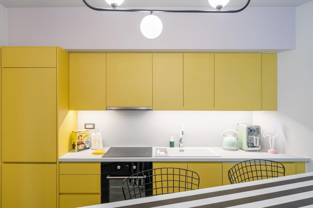 Pop Art Homm In Groovy Koukaki Apartment เอเธนส์ ภายนอก รูปภาพ